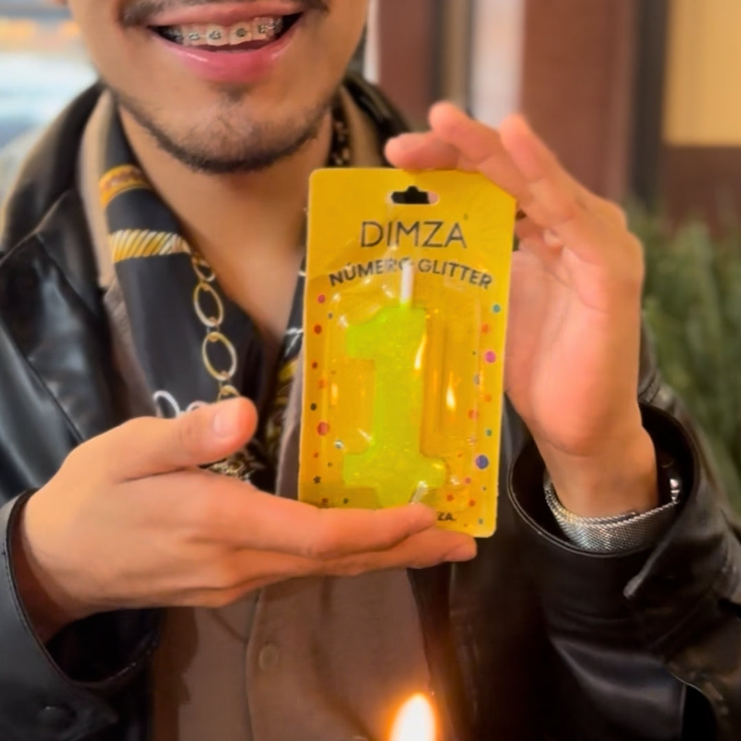 Vela de número para pastel solido color amarillo
